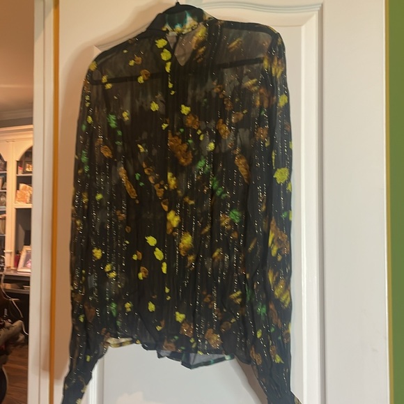 💚🤎Bl^nk button down blouse see-through 100% viscose pit to pit 20 NWT - Picture 4 of 4